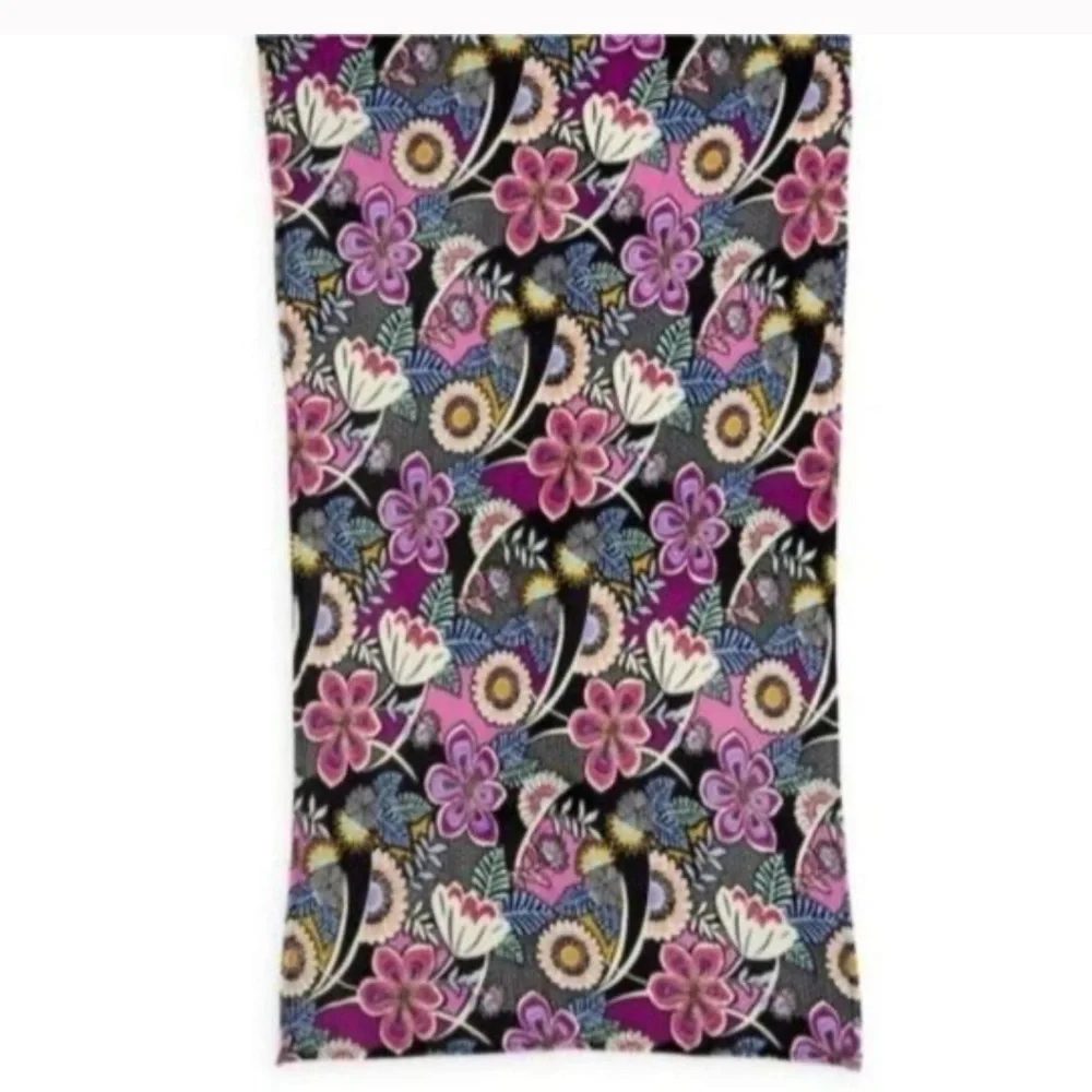 Vera Bradley Kauai Floral Plush Throw Blanket NEW in package
